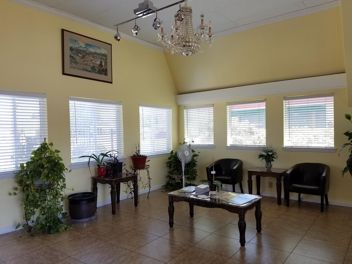 Economy Inn Fresno Luaran gambar